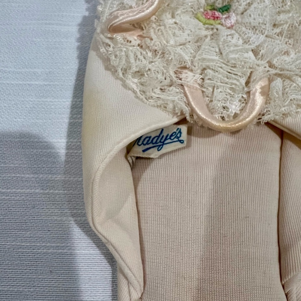 Vintage Mayde’s size 7 peep-toe boudoir slippers - Picture 3 of 3
